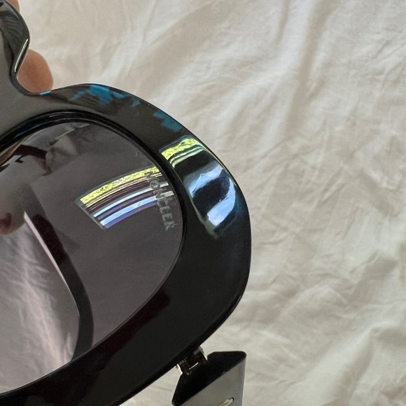 Moncler Oversized Sunglasses Mr Moncler ML 0141 Blue Lens Black Frame - Picture 9 of 12